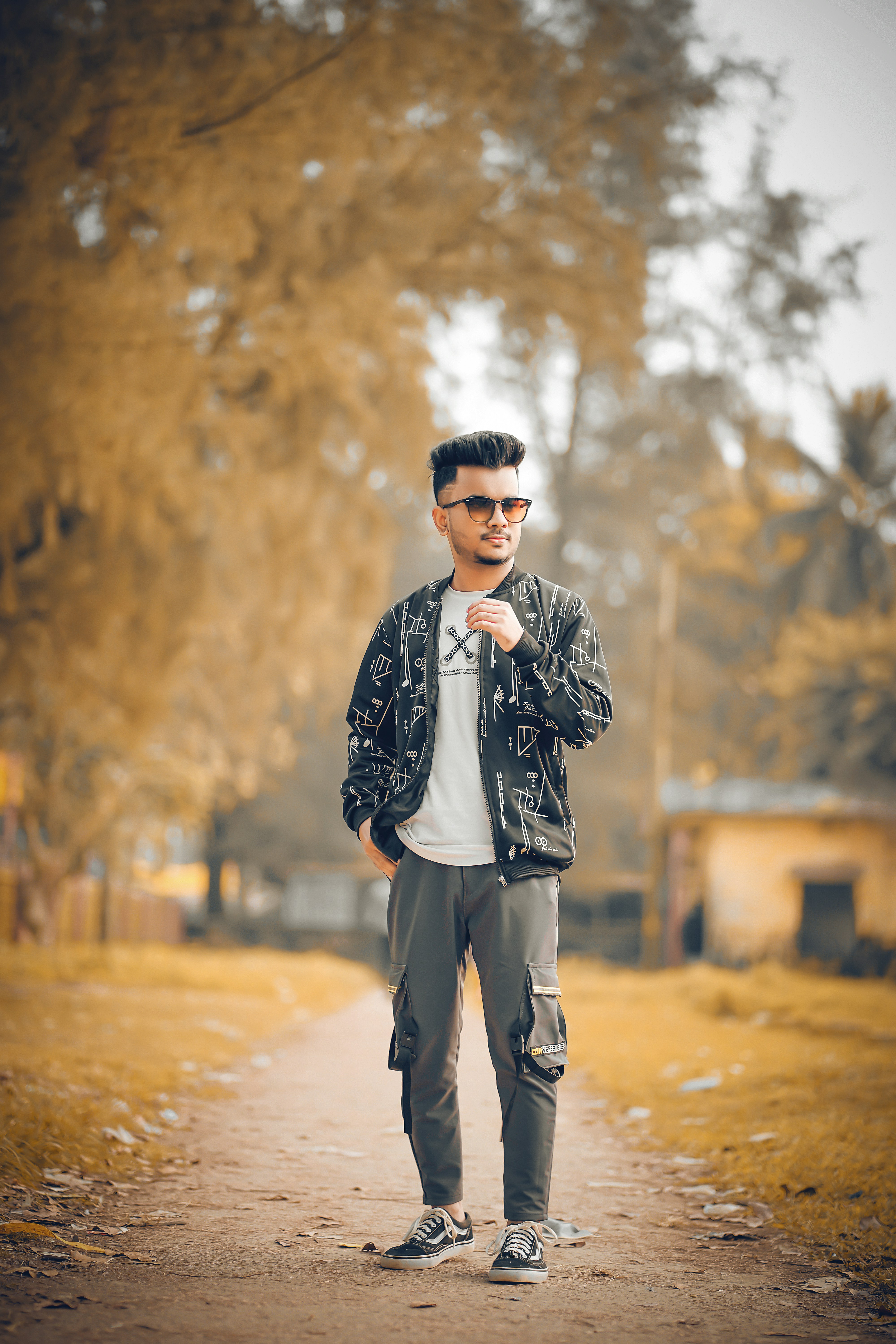 PPT成品结构优化资讯封面